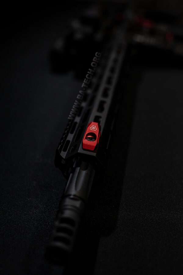 Schmeisser AR15 DMR (schwarz) - Strike Industries Red Edition – Bild 4